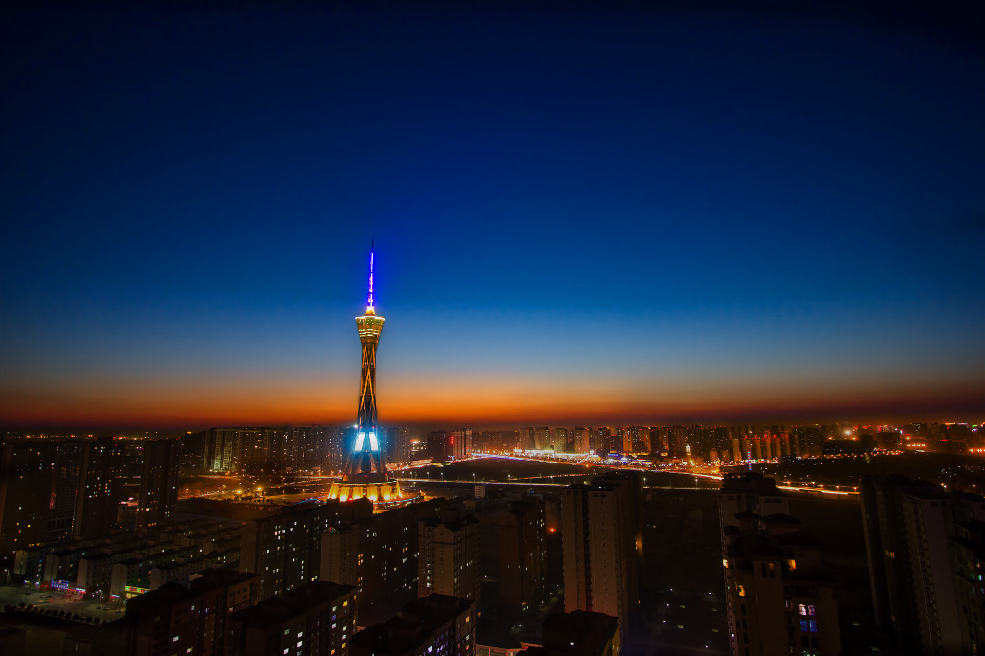 德甲青训融合认知行为训练优化球员赛中思维速度,德甲青训规则