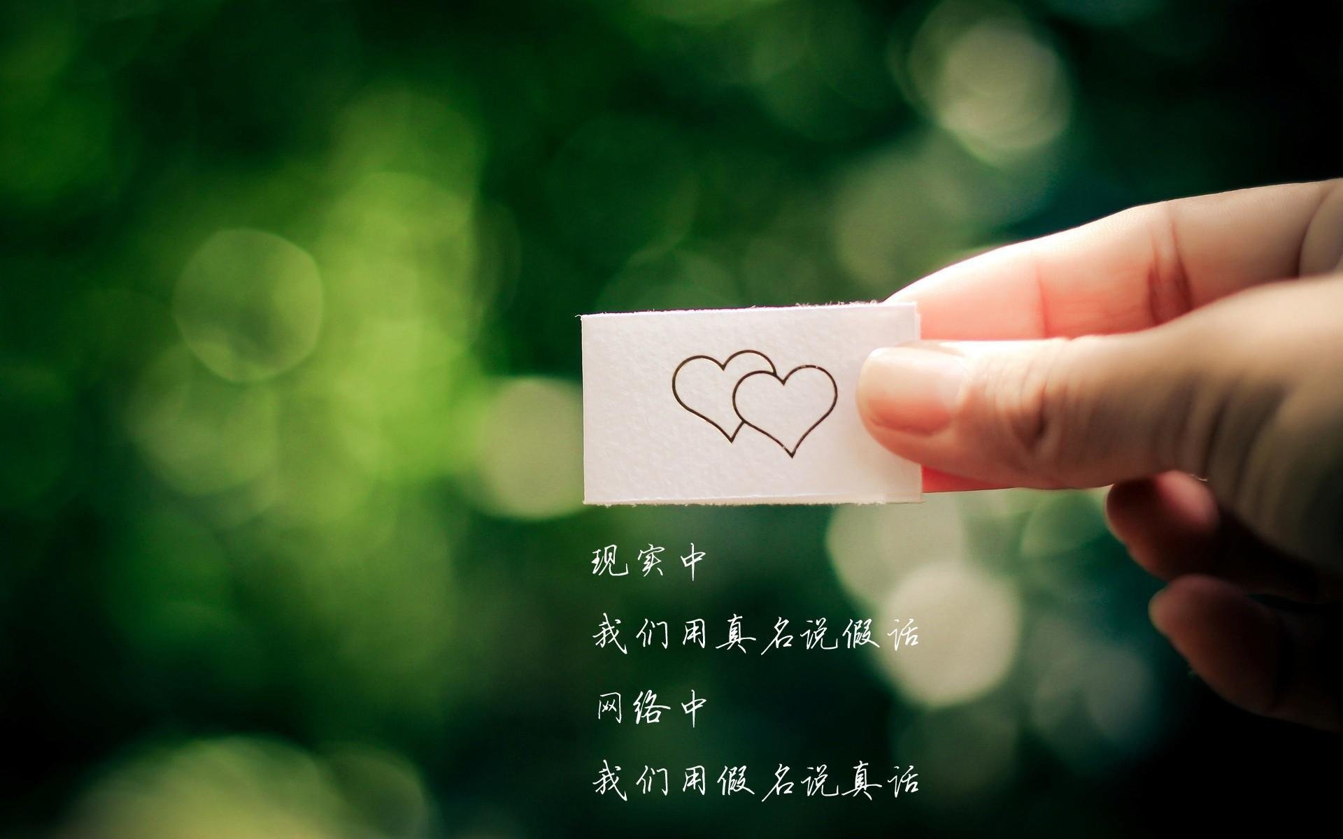 AYX体育-低调实力派球员表现分析，低调足球