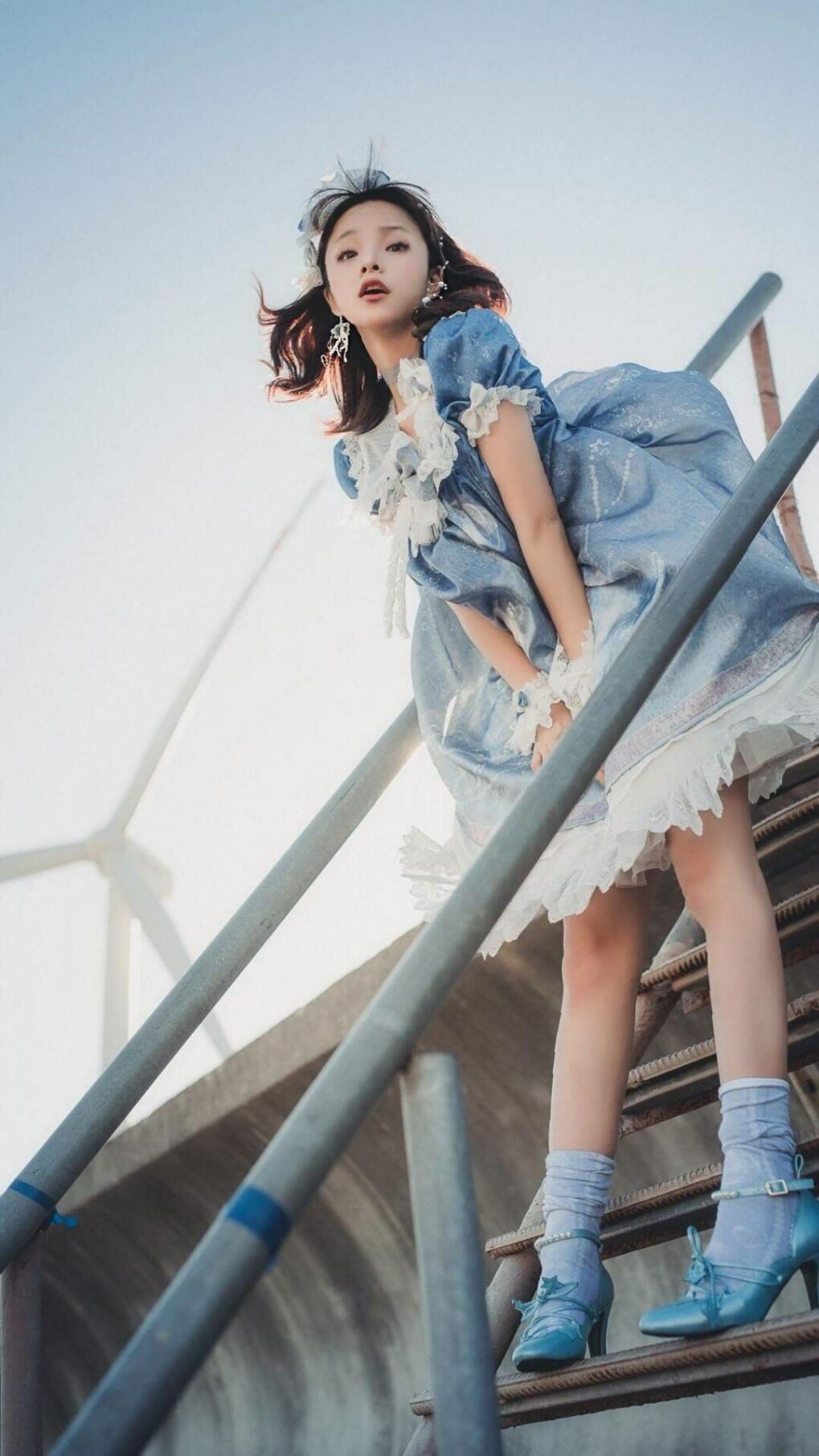 田径赛道风云再起新人挑战纪录，田径运动赛