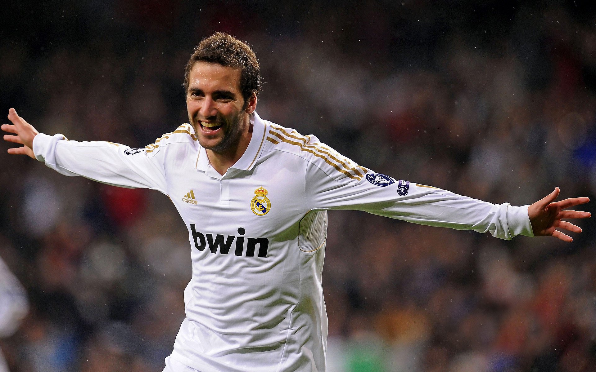 爱游戏官方论坛-俱乐部商业价值持续攀升，俱乐部行业